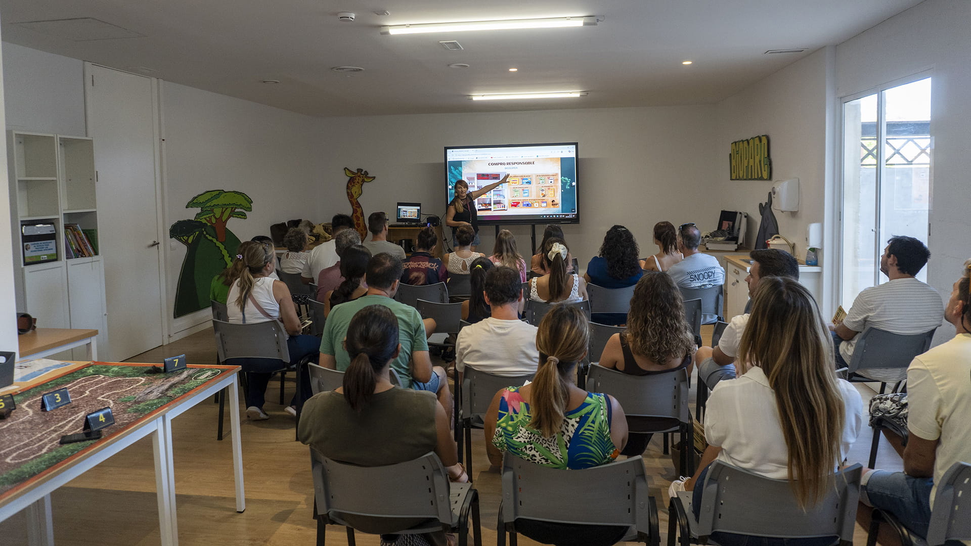 Presentación a docentes de la oferta escolar de BIOPARC Valencia